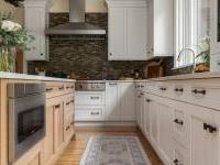 GCG-Knollwood Kitchen-010